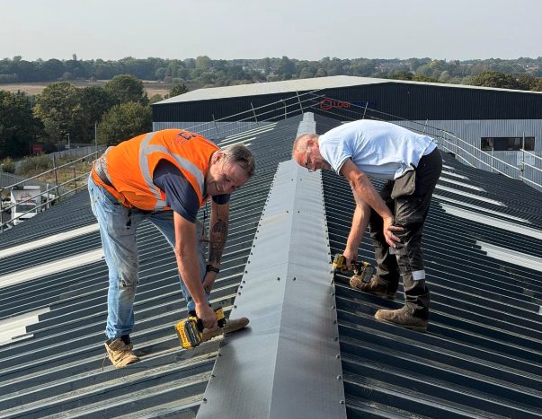 Fixing ridge flashings